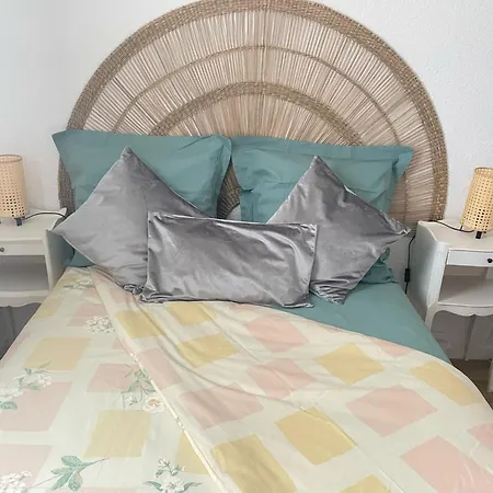 Appartement Climatise 4 Couchages, Ascenseur, Piscine, Parking ,Proche Mer 아파트