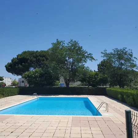 Proche Climatisé,piscine, Et Parking